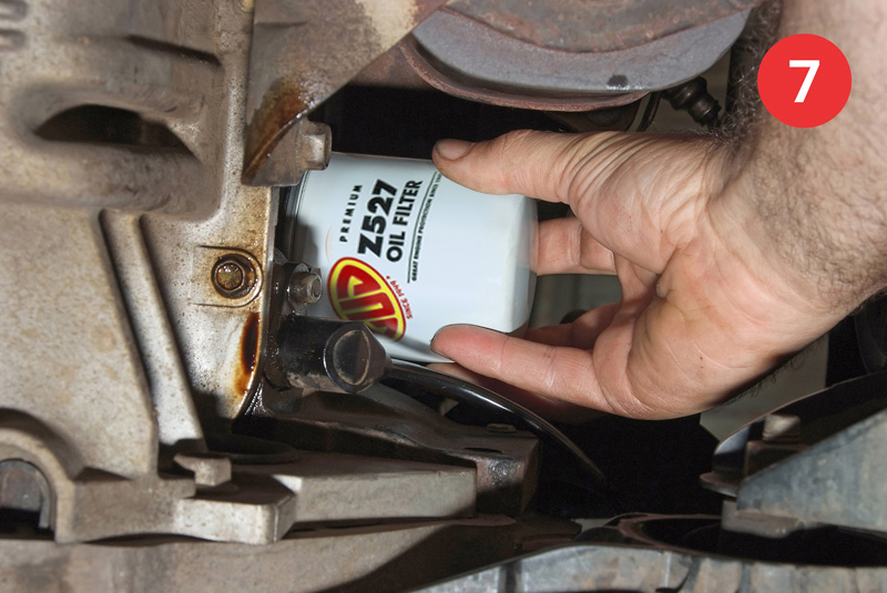 How to Carry Out an Oil Service 07
